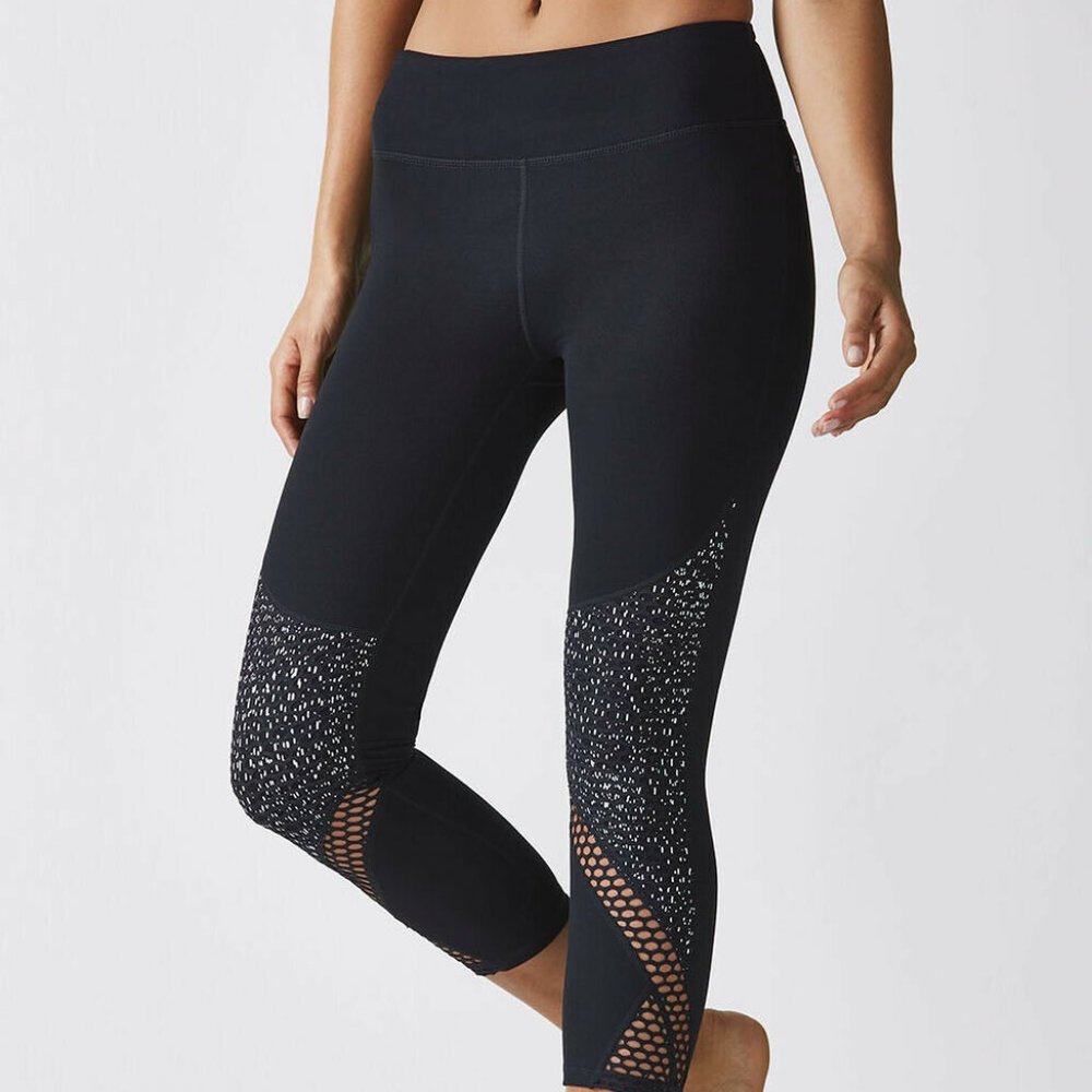 Rare Fabletics Clover Capri Mesh Designer Guc Xl - image 2